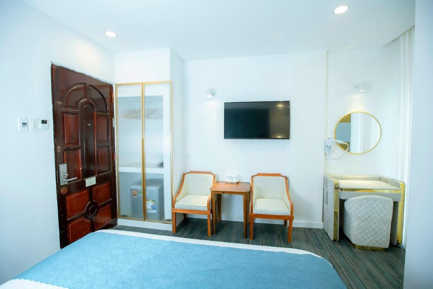 Khach San Quoc Te Hotel Cà Mau Eksteriør billede