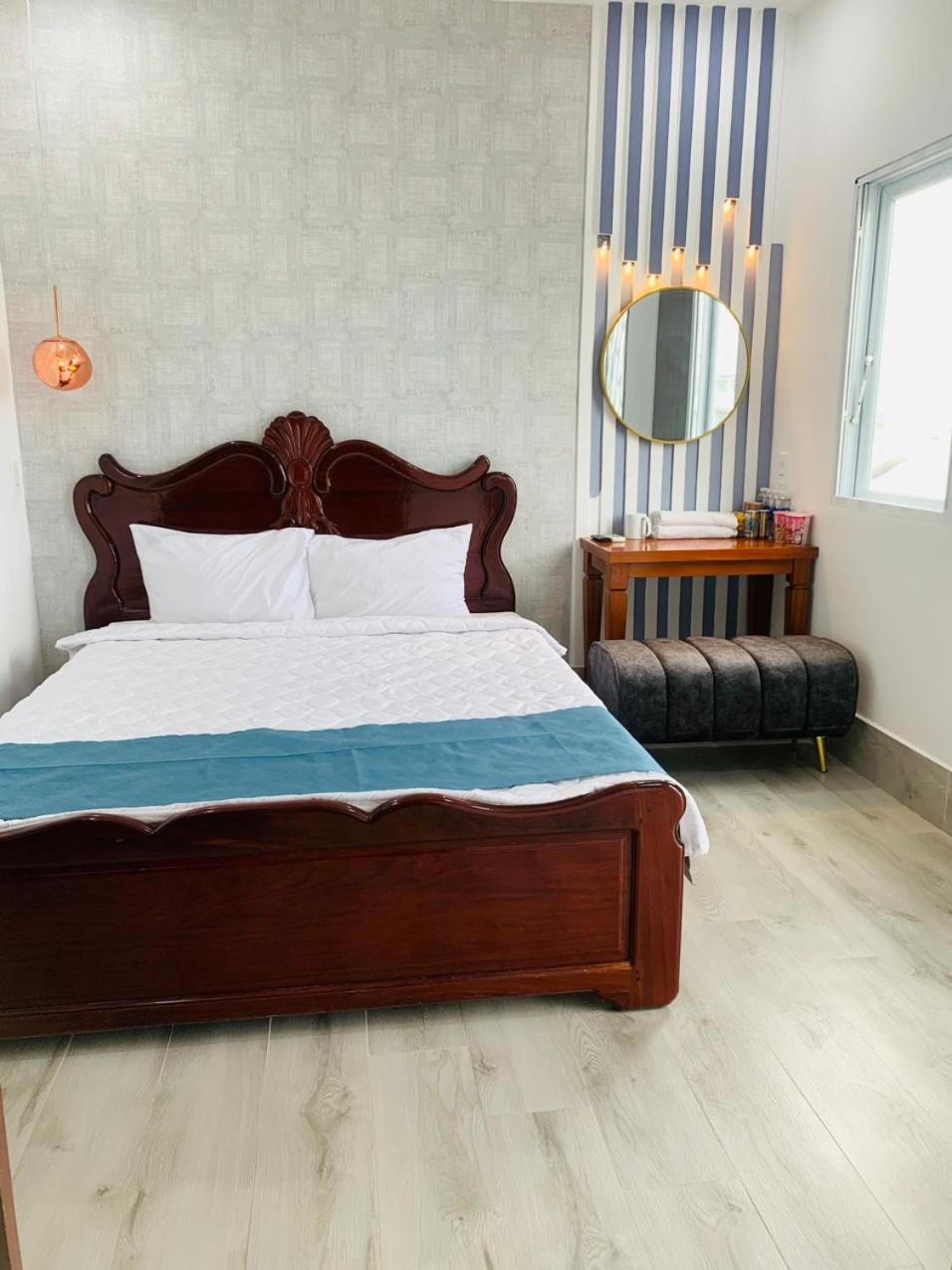 Khach San Quoc Te Hotel Cà Mau Eksteriør billede